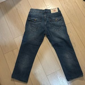 TRUE RELIGION JEANS